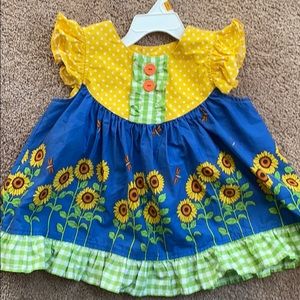 Eleanor Rose sunflower top 🌻